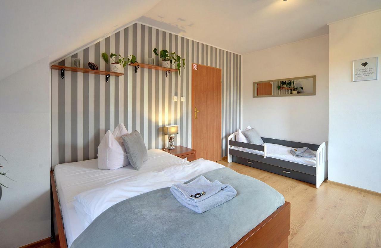 Bed and Breakfast Safir Przy Samym Wyciagu Karpacz Esterno foto